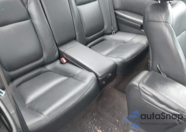 19UYA427X1A023753: 42668016