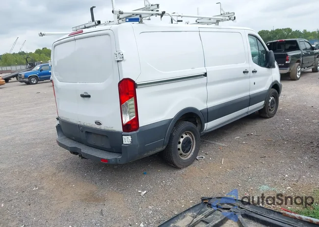 1FTYR1YM2GKB55685: 42668127