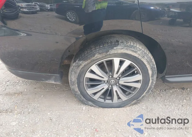 5N1DR2MN2HC637647: 42668153