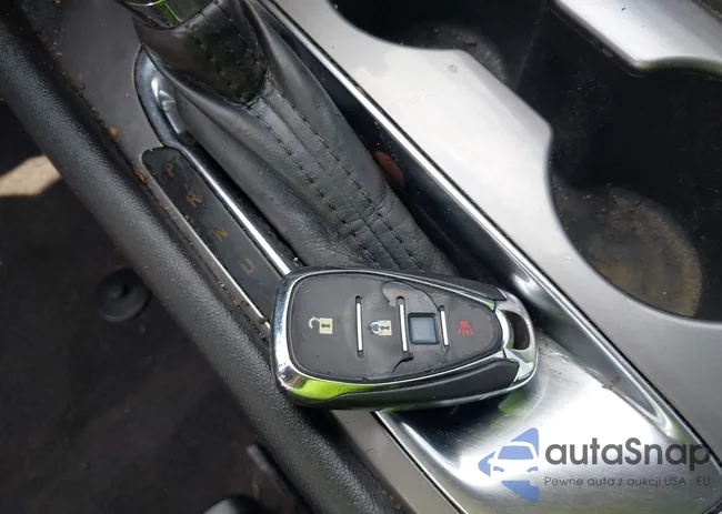 1G1ZB5STXHF212640: 42668165