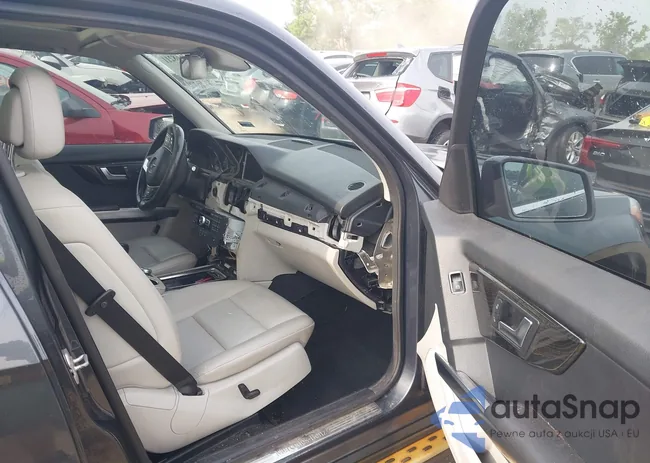 WDCGG8JB5EG263599: 42668211