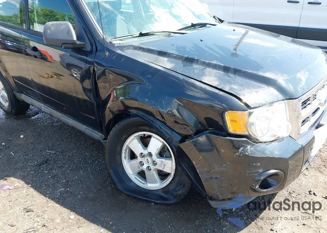 1FMCU0C71BKC40381: 42668220