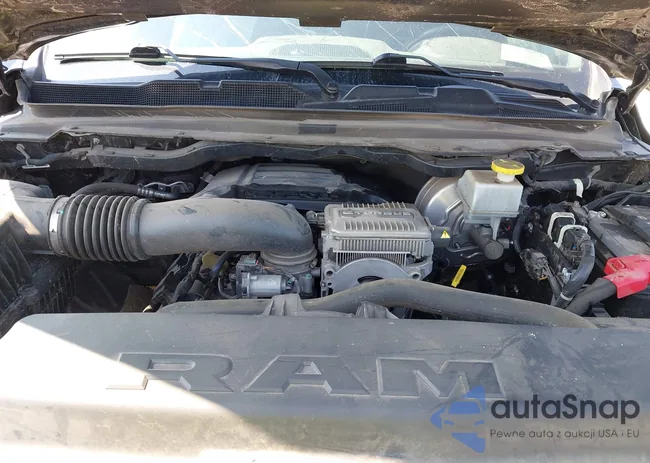 1C6SRFJT8PN527797: 42669353