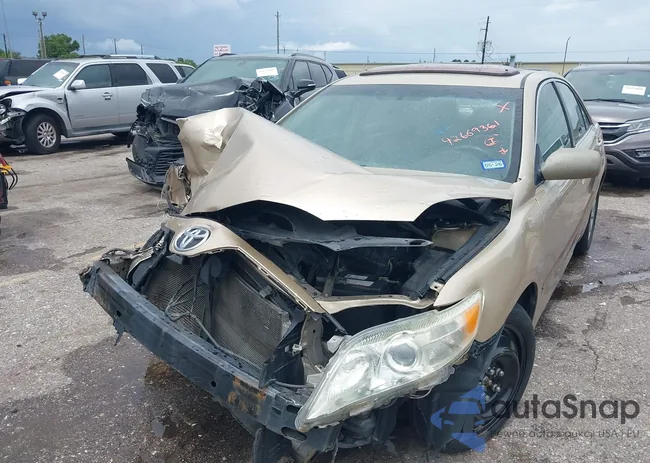 4T1BK3EK6BU620261: 42669361