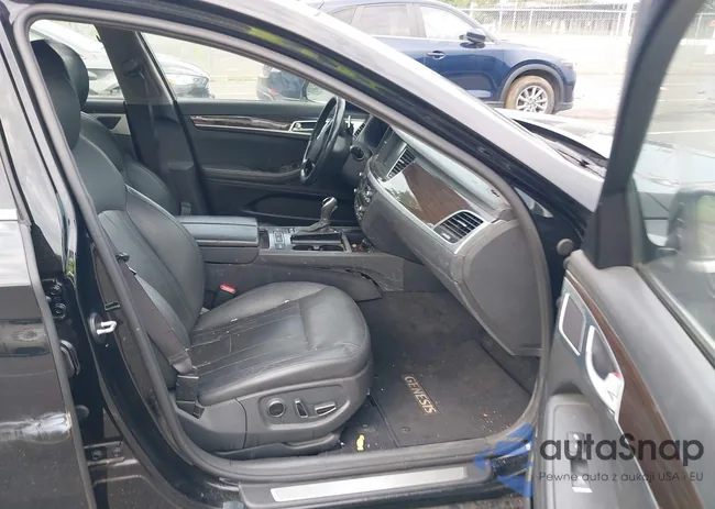 KMHGN4JEXHU205813: 42669379