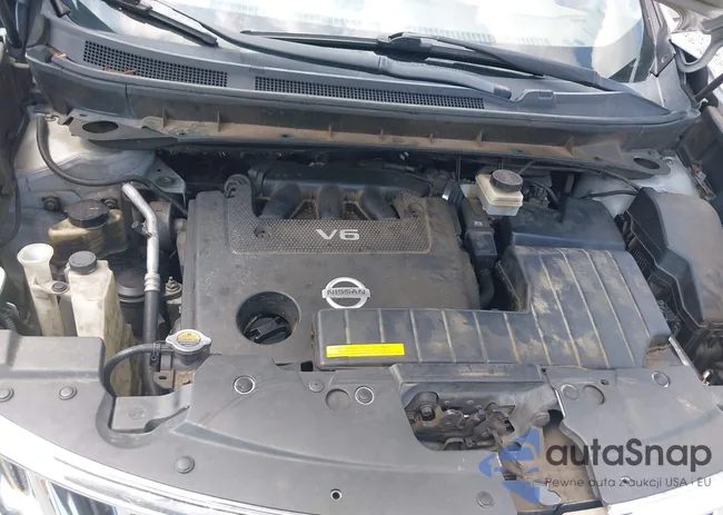 JN8AZ18W09W115995: 42669382