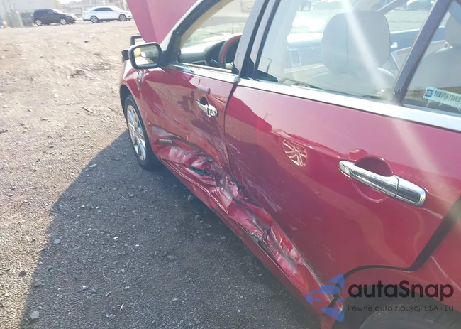 3LNDL2L38CR823964: 42669384