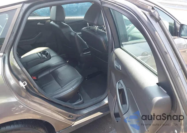 1FADP3K28DL298207: 42669391