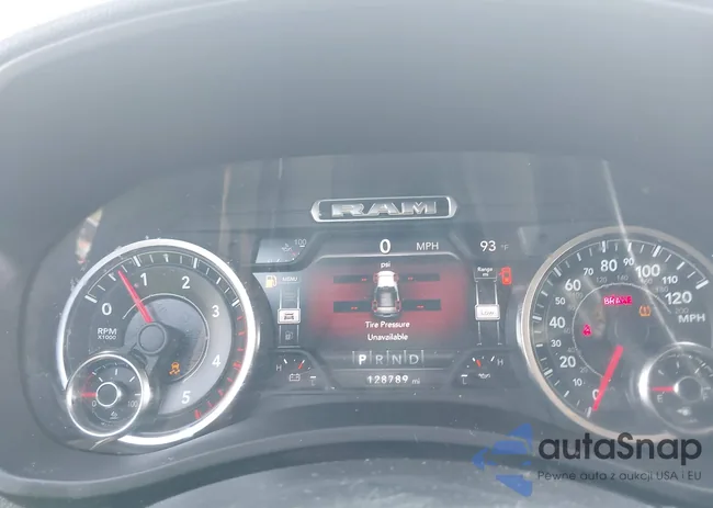 3C6UR5DL0KG590912: 42669594