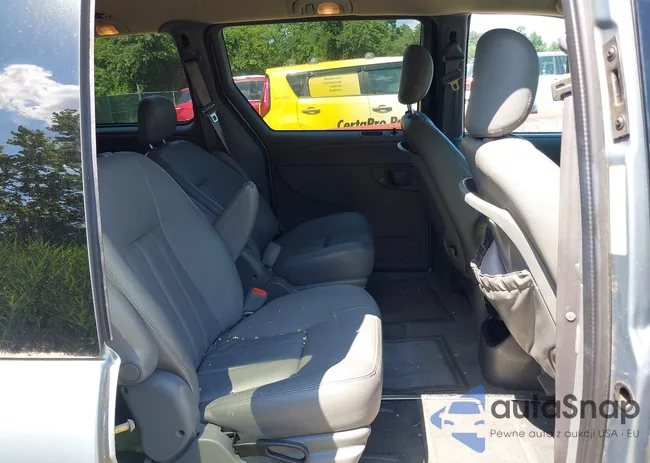 2C4GP54L24R604950: 42669606