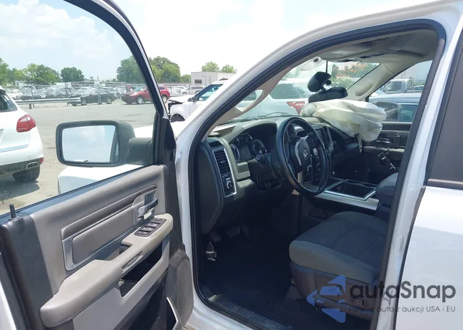 1C6RR6LG8FS630068: 42669648