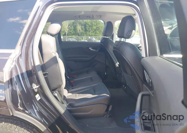 WA1LAAF71JD051158: 42669842