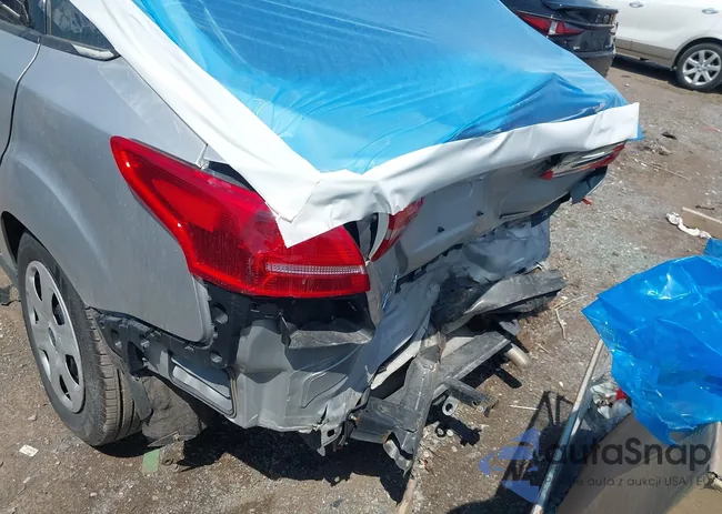 1FADP3E24GL367622: 42668912