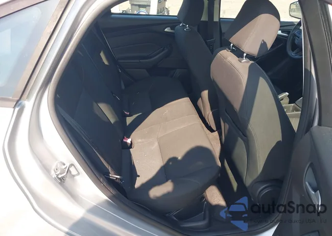 1FADP3F25FL228306: 42668994