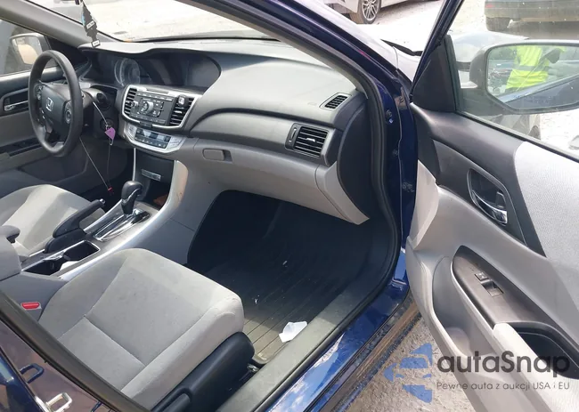 1HGCR2F33DA074756: 42669107