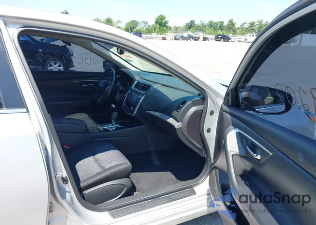 1N4AL3AP5GC159961: 42669207