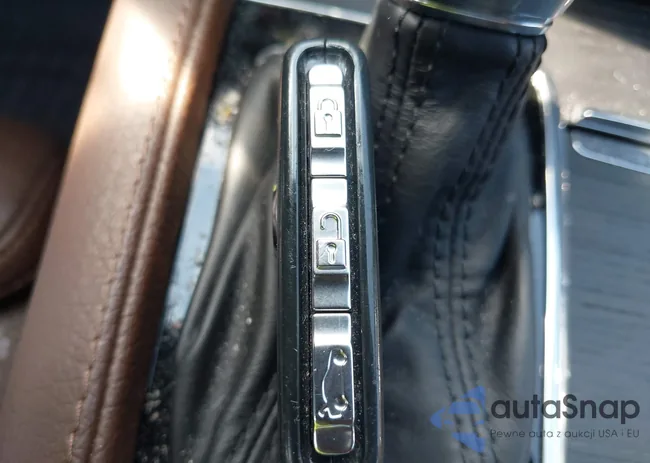 YV4A22PK8L1532853: 42669244