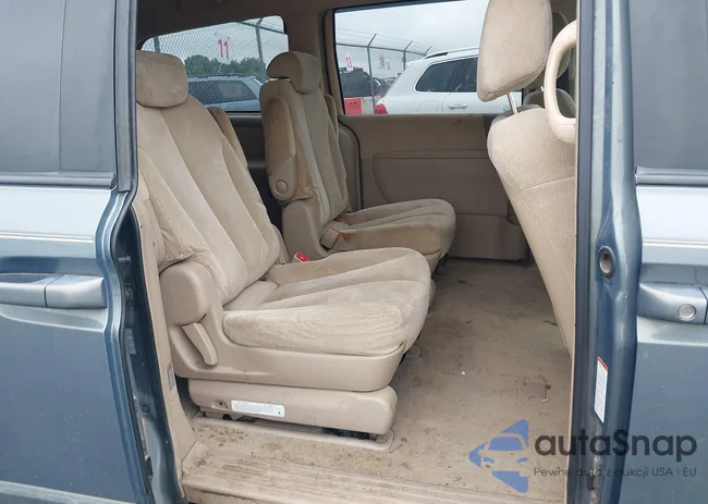 KNDMB233266028434: 42669265