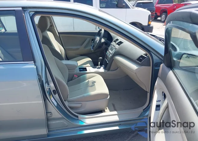 4T4BE46KX8R040005: 42669288