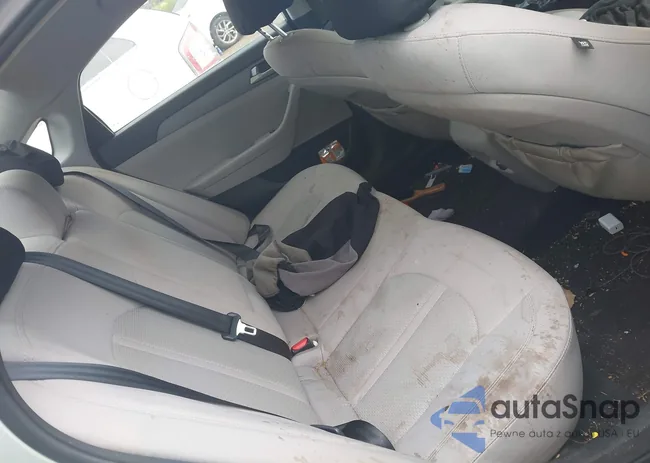 5NPE24AF0FH138949: 42670386