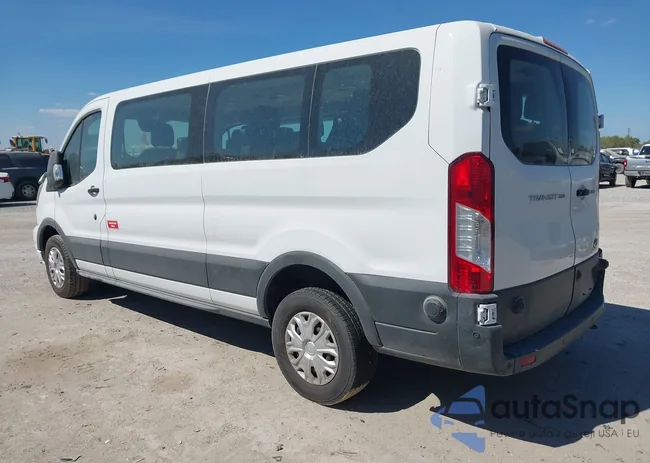 1FBAX2Y89RKA83438: 42670393