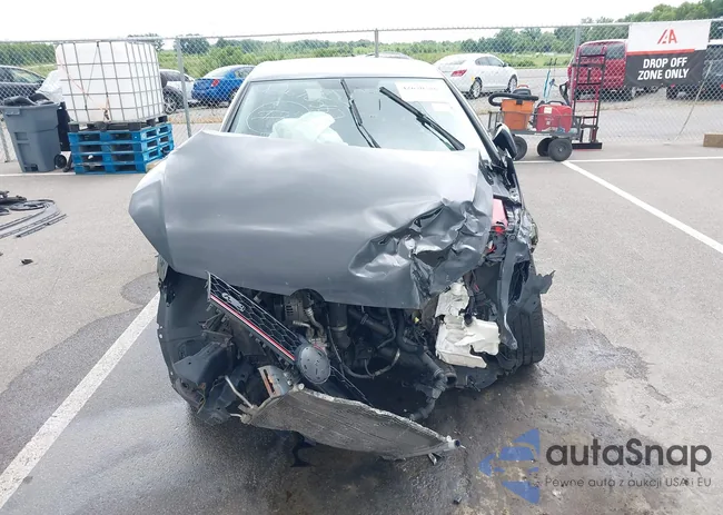 3VW217AU5FM011367: 42670586