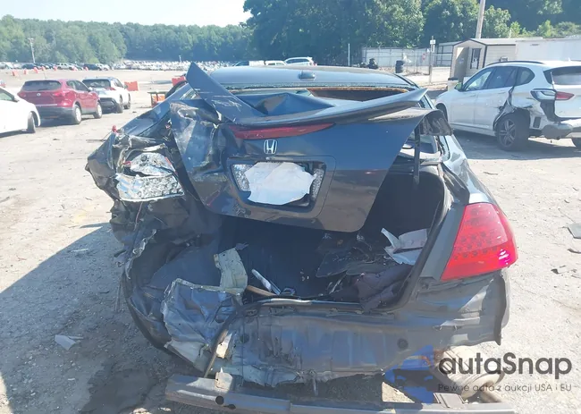 1HGCM56887A130304: 42670808