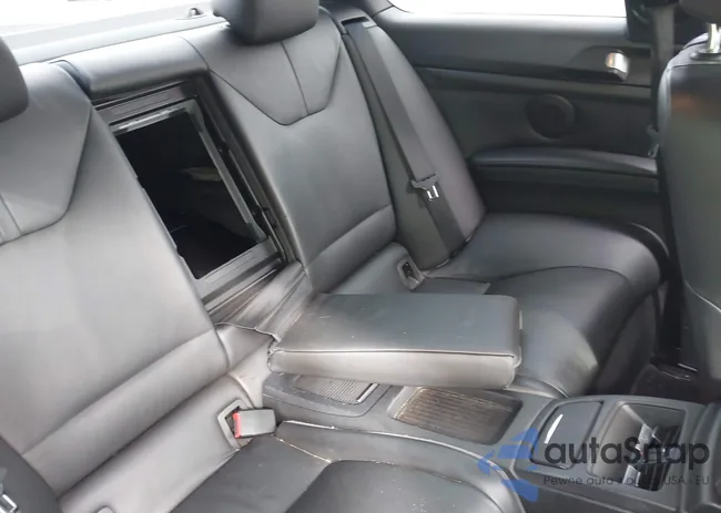 WBSKG9C5XBE368801: 42669897