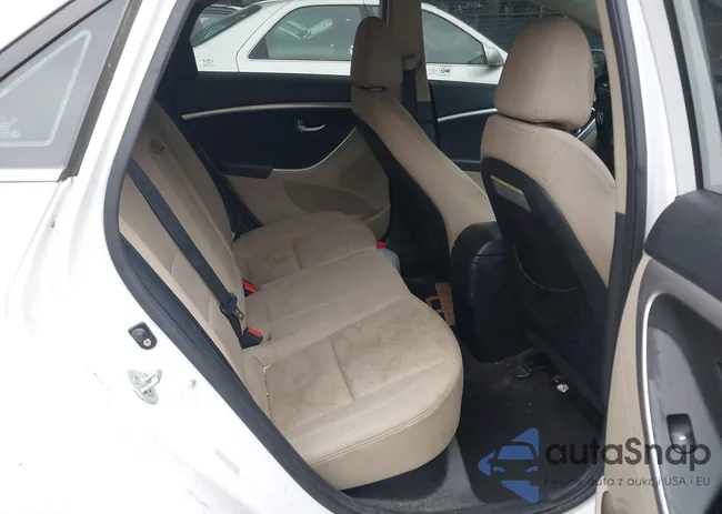 KMHD35LH7FU247522: 42669942