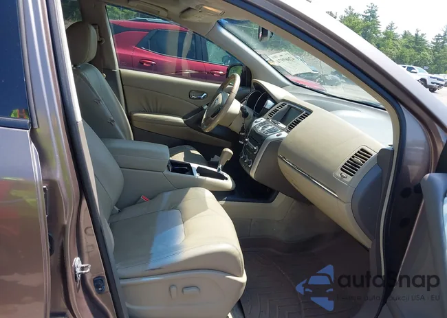 JN8AZ1MW3AW139931: 42669974