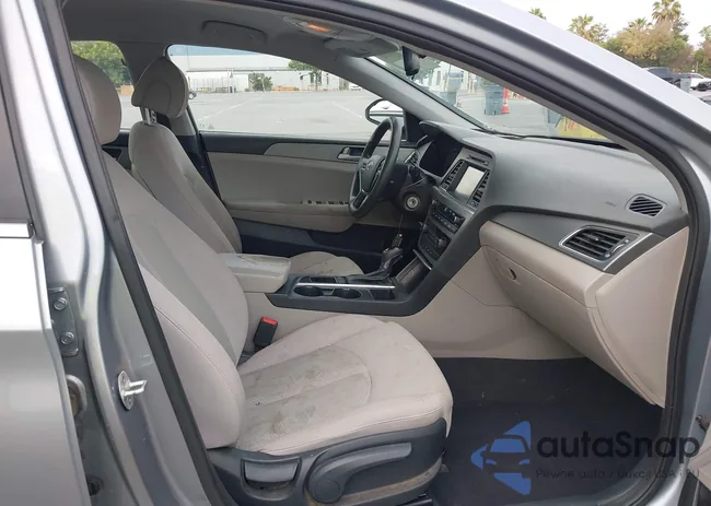 5NPE24AF5GH315741: 42669978