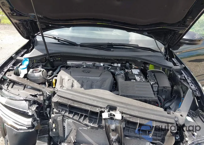 3VVCB7AX9RM199007: 42670002