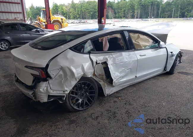 5YJ3E1EA2RF825350: 42670115