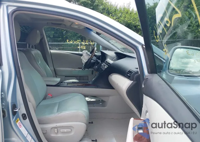 2T2BK1BA3AC061568: 42670163