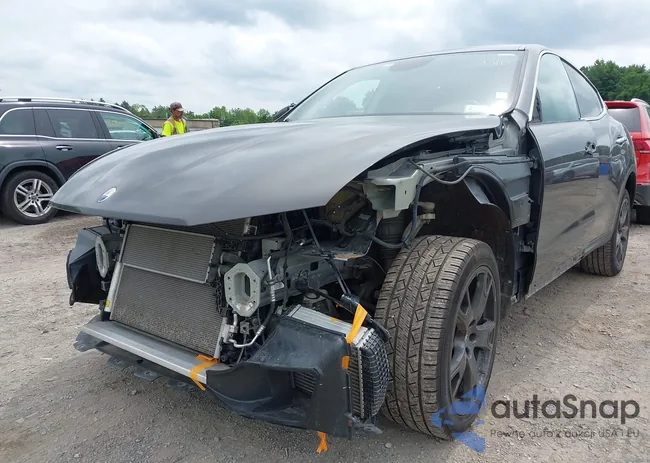 ZN661XUA2JX297461: 42671491