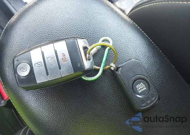 KNDJP3A57G7361576: 42671577