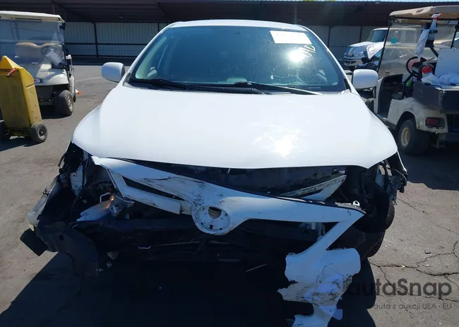 2T1BU4EE3DC116152: 42671636