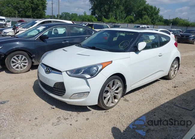 KMHTC6AD2DU131983: 42671646