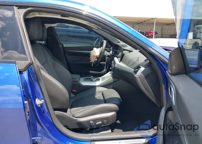 WBY43AW01RFS40186: 42671776