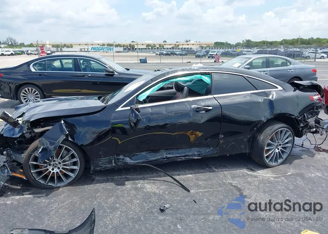 W1K1J5JB5MF168059: 42671106