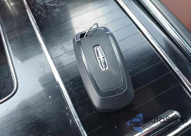 5LM5J7WC8PGL07424: 42671185