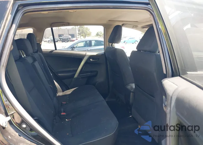 2T3RFREV1JW832636: 42672313