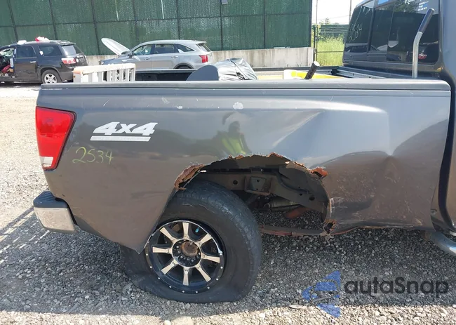 1N6AA06B44N500646: 42672553