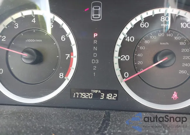 1HGCP26458A148800: 42672604