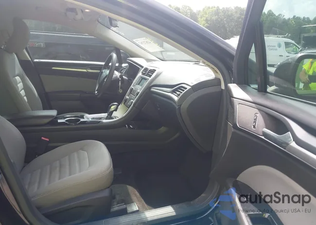 3FA6P0G76DR161019: 42672767