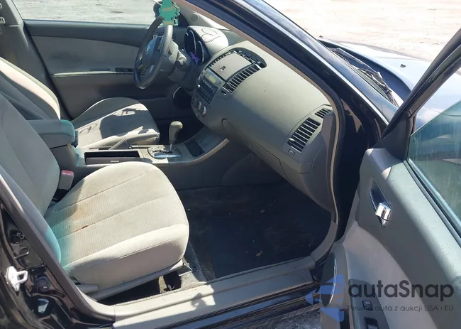 1N4AL11D76N451415: 42672843