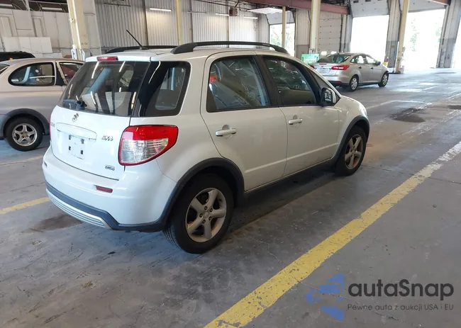 JS2YB413595101988: 42671903