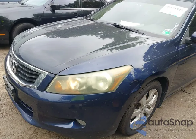 1HGCP36828A052647: 42671907