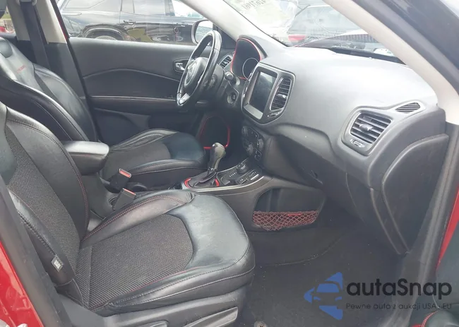 3C4NJDDB9KT650148: 42671961