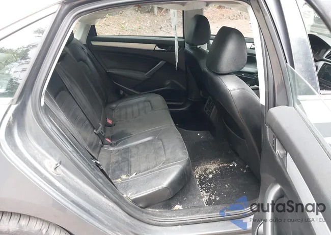 1VWBM7A32DC010044: 42671963